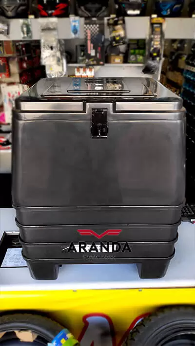 Caixa para Moto PVC - Aranda Motos Londrina - PR.