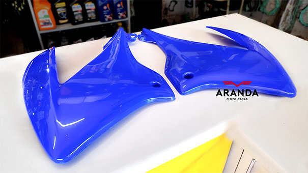 Carenagem de Moto - Tampa Lateral Titan 150 2004 a 2008.